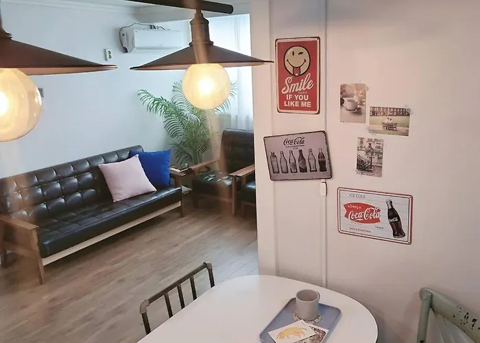 Apartment Allday In Hongdae *